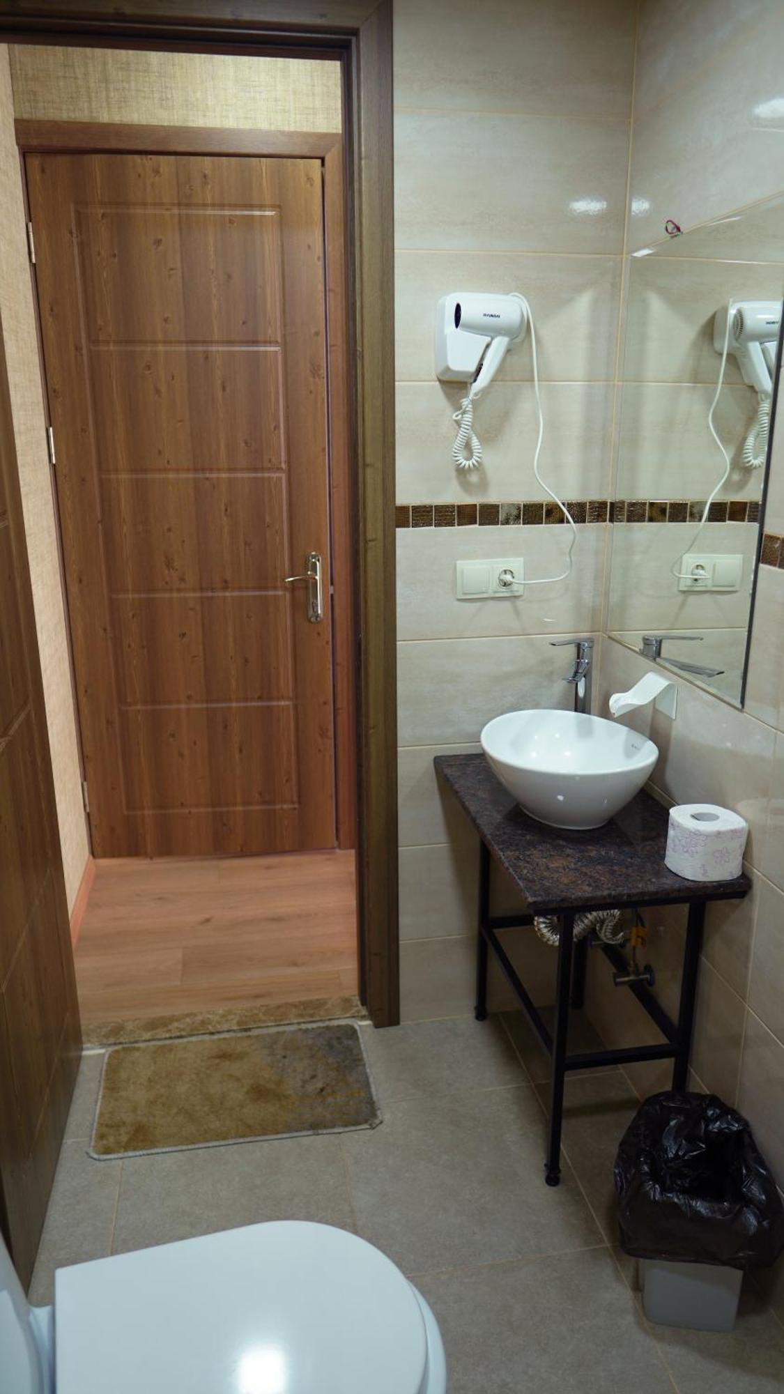 Archil And Nino Gigauri Guest House كازباجي المظهر الخارجي الصورة