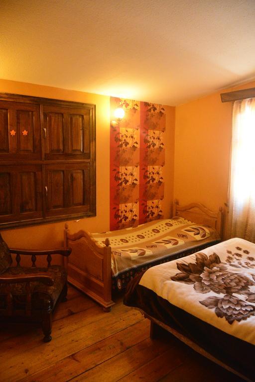 Archil And Nino Gigauri Guest House كازباجي المظهر الخارجي الصورة